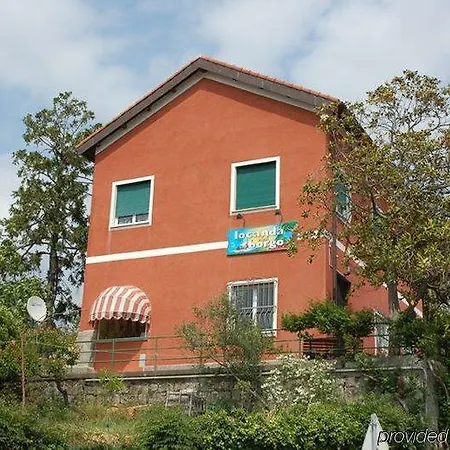 Del Borgo 3* سيستري ليفانتي