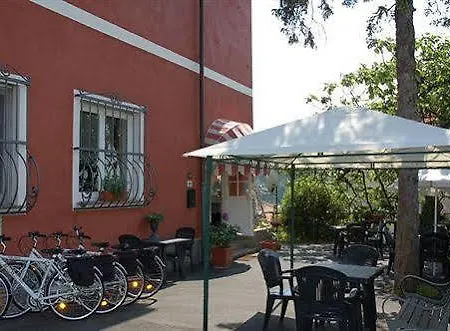 Del Borgo سيستري ليفانتي