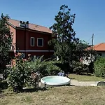 Del Borgo فندق 3*